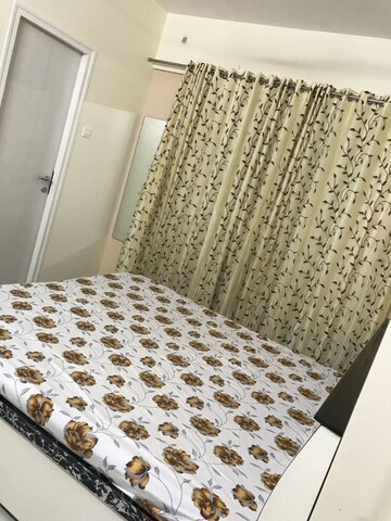 Bedroom in 3.5 BHK Apartment at Harmony Sky Suites, Ghodbunder Road – for Rent