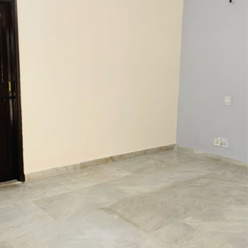 Room in 2.5 BHK Villa at Sector 23 – for Rent