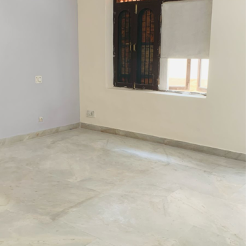 Room in 2.5 BHK Villa at Sector 23 – for Rent