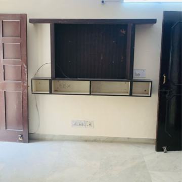 Living Room in 2.5 BHK Villa at Sector 23 – for Rent