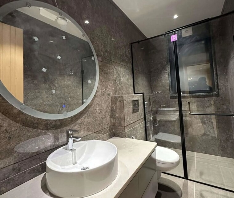 Bathroom, panchsheel-wellington 4 Bedroom 4600 Sq.Ft. Penthouse In Dundahera Ghaziabad 8551862
