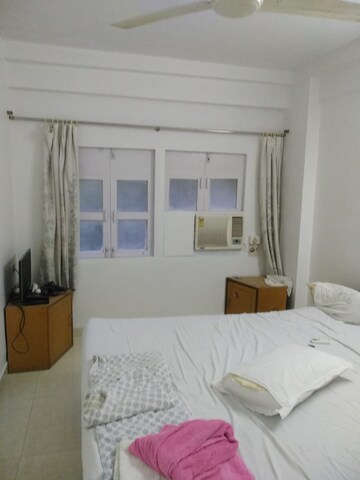 Bedroom in 1 BHK Apartment at Shantivan CHS Andheri, Andheri West – for Rent