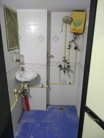 Bathroom in 1 BHK Apartment at Shantivan CHS Andheri, Andheri West – for Rent