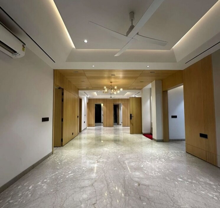 Room, gaur-city-2-14th-avenue 4 Bedroom 4000 Sq.Ft. Penthouse In Sector 16c Greater Noida Greater Noida 8551934