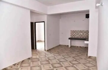 2 BHK Apartment For Rent in Sargam Apartment, Jankipuram