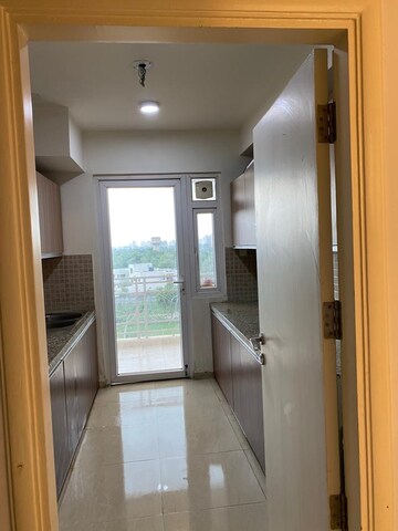 Building Lobby in 3 BHK Apartment at DLF The Skycourt, Sector 86 – for Rent