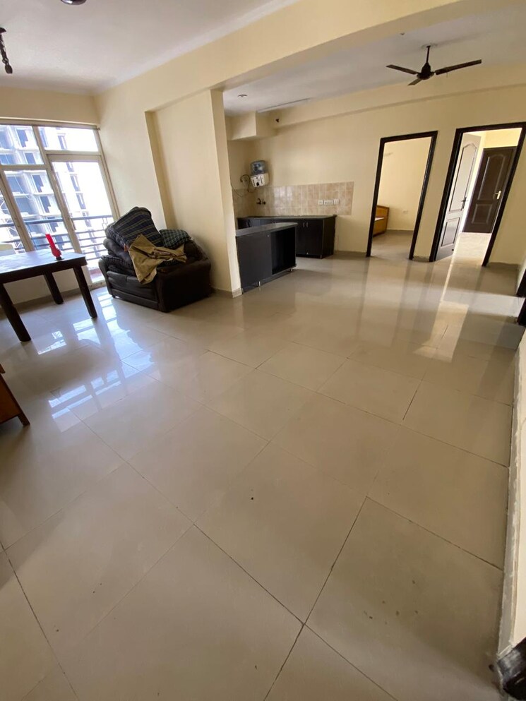 Master Bedroom, gardenia-glory 4 Bedroom 2250 Sq.Ft. Apartment In Sector 46 Noida 8552059