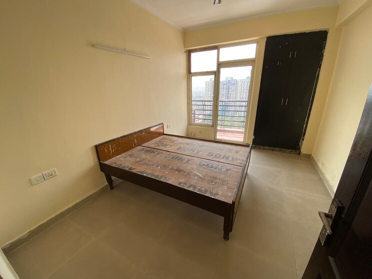 Bedroom, gardenia-glory 4 Bedroom 2250 Sq.Ft. Apartment In Sector 46 Noida 8552059