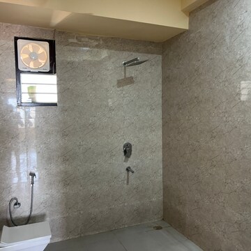 Bathroom in 3.5 BHK Builder Floor at Sector 52 – for Rent