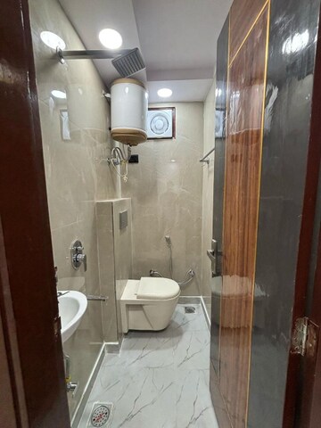 Bathroom in 1 BHK Builder Floor at Govindpuri – for Rent