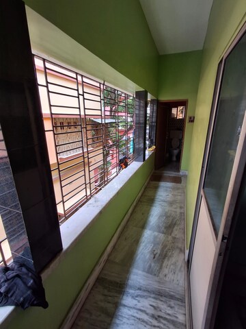 Balcony in 6+ BHK Independent House at Thakurpukur – for Sale