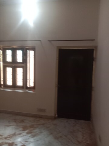 Room in 3 BHK Independent House at Vaishali Nagar – for Rent