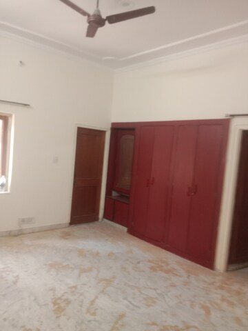 Room in 3 BHK Independent House at Vaishali Nagar – for Rent