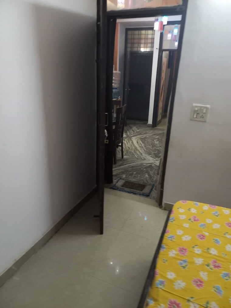 Room, old rajinder nagar 3 Bedroom 780 Sq.Ft. Builder Floor In Old Rajinder Nagar Delhi 8552306