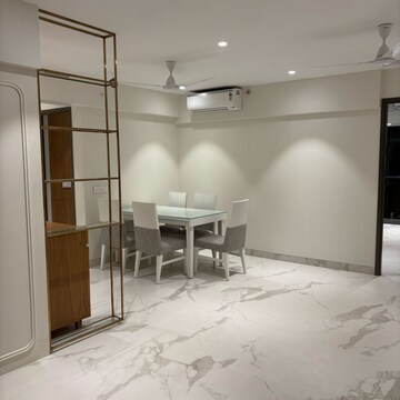 4 BHK Apartment For Rent in Khar West