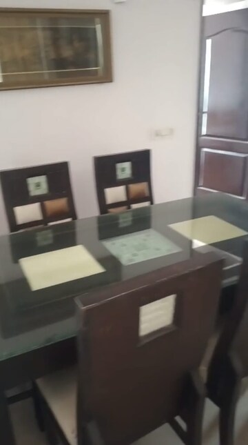 Team Area in 2 BHK Apartment at Piyush Heights, Sector 89 – for Sale