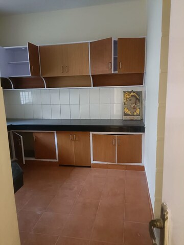 Kitchen in 3 BHK Builder Floor at Sector 52 – for Rent