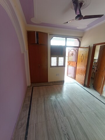 Room in 1 BHK Builder Floor at Raj Nagar Extension – for Rent