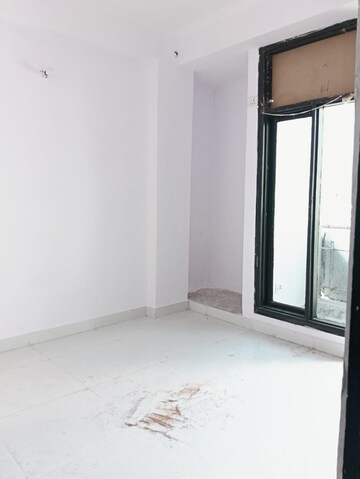 1 BHK Builder Floor For Rent in Saket