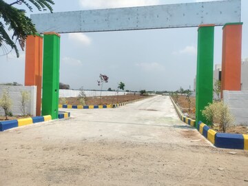 Swimming Pool in  Plot at Sriperumbudur – for Sale