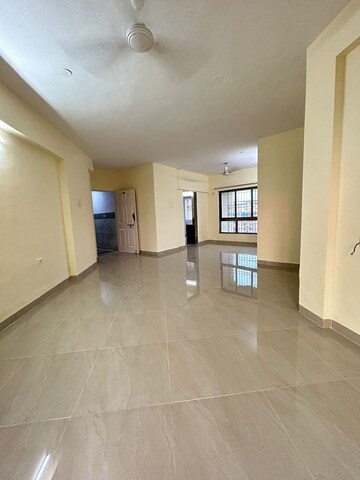 Room in 2 BHK Apartment at Experio Platinum Elysium, Sector 29 Nerul – for Sale