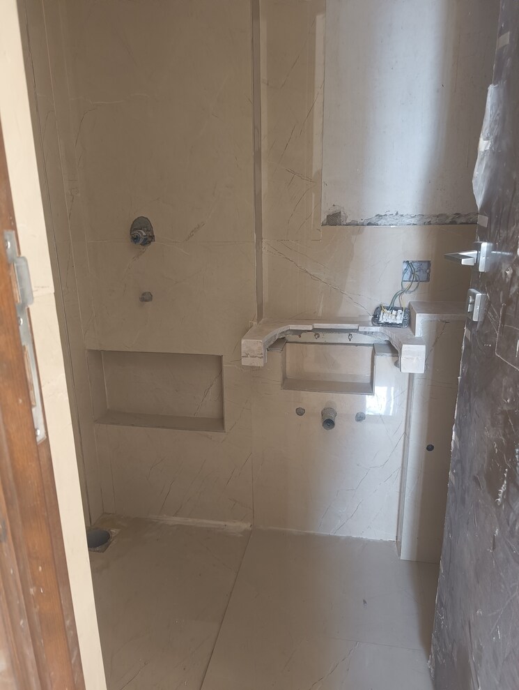 Bathroom, hiranandani-highland 1 Bedroom 377 Sq.Ft. Apartment In Powai Mumbai 8552685