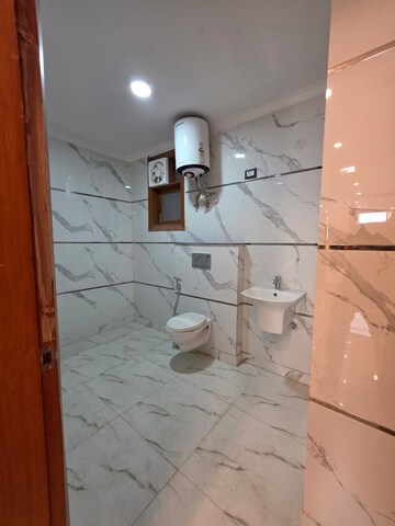 Bathroom in 2 BHK Builder Floor at Saket – for Rent