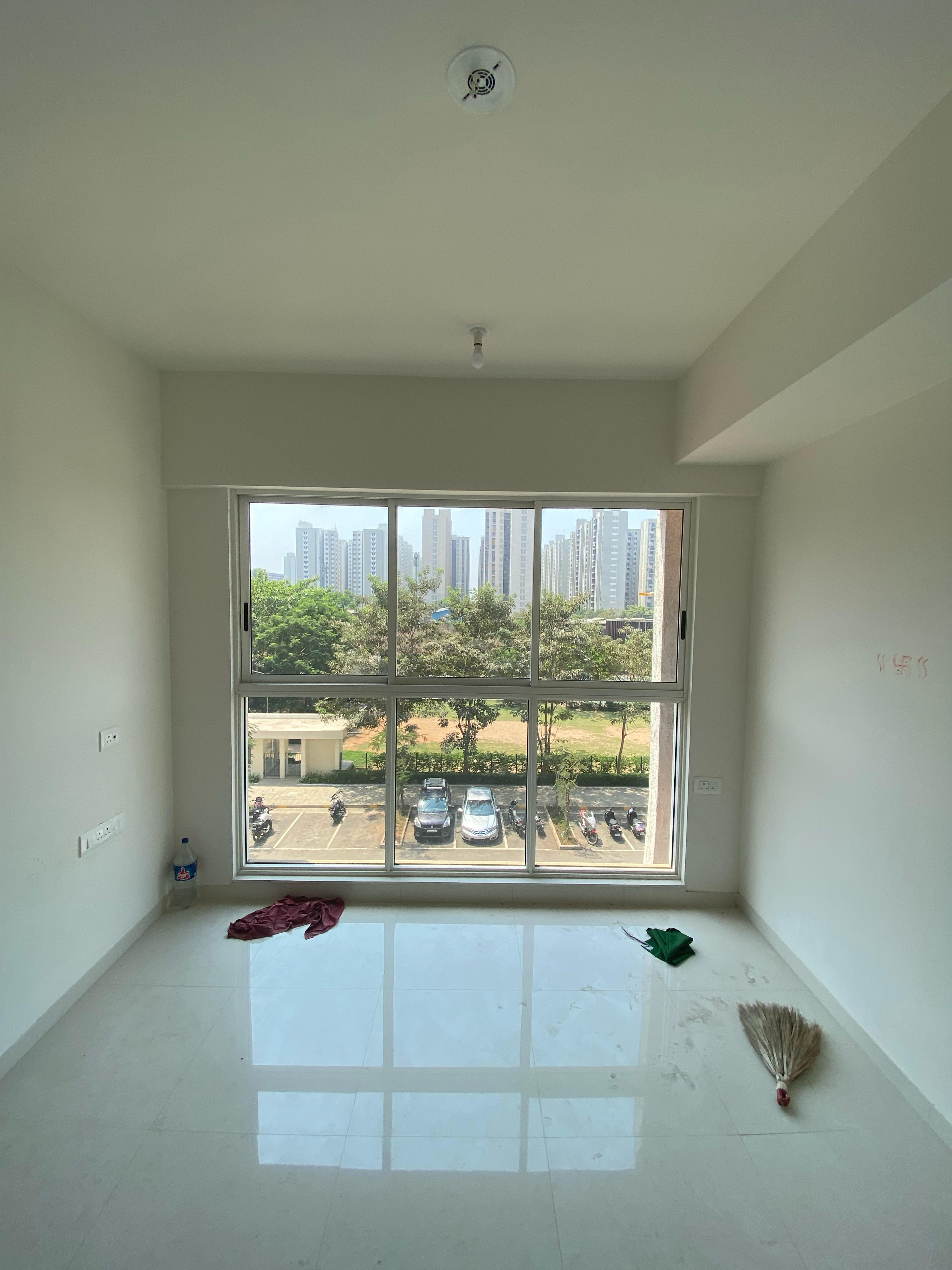 2 BHK 600 Sq.Ft. Apartment in Lodha Golden Dream