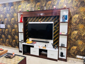 Furnished Amenities in 3 BHK Apartment at Gaur City 2 - 14th Avenue, Sector 16c Greater Noida – for Rent