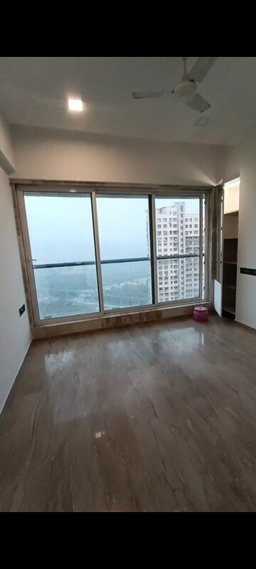 Room in 2 BHK Apartment at Lodha New Cuffe Parade, Wadala – for Rent