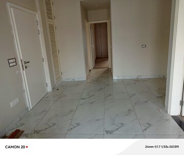 Room in 2 BHK Apartment at Central Park Cerise Suites, Sohna Sector 33 – for Rent