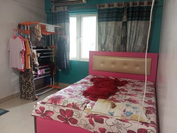 Bedroom in 2 BHK Apartment at Vasundhara Sector 5 – for Sale