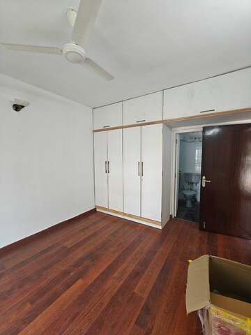Room in 3 BHK Apartment at Clover Citadel, Wanowrie – for Rent