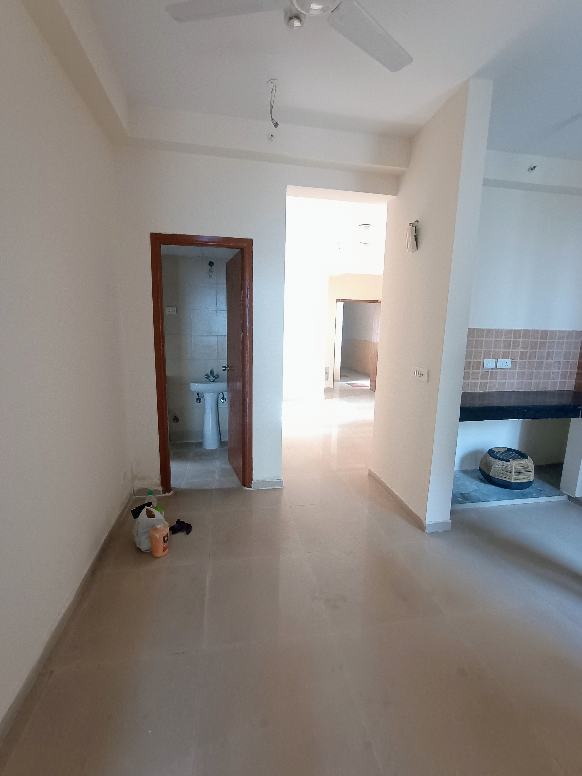 2.5 BHK 1110 Sq.Ft. Apartment in Mahagun Mywoods