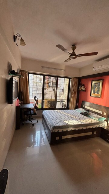 Bedroom in 2 BHK Apartment at Riddhi Garden, Malad East – for Rent