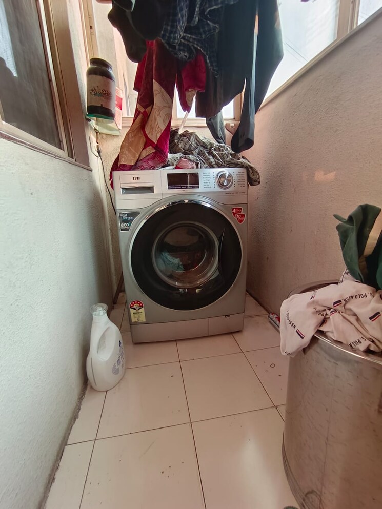  Parking, gera-riverside 2 Bedroom 1050 Sq.Ft. Apartment In Koregaon Park Pune 8554279