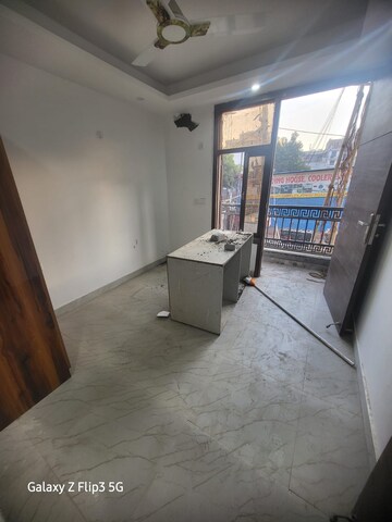 1 BHK Builder Floor For Rent in Saket