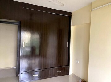 Bedroom in 3 BHK Apartment at Swastik Park, Chembur – for Rent