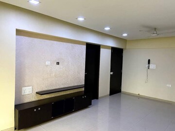 Living Room in 3 BHK Apartment at Swastik Park, Chembur – for Rent