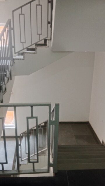 Staircase in 3 BHK Apartment at Rishita Manhattan, Gomti Nagar – for Rent
