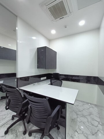 Office Space For Rent in Mani Casadona, New Town