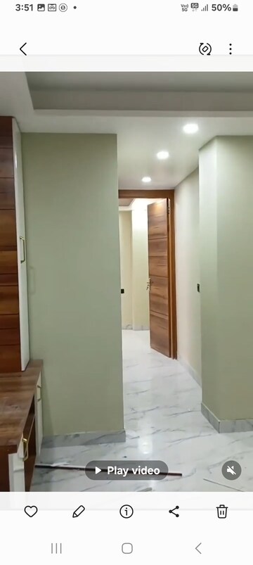 Building Lobby in 3 BHK Builder Floor at Malviya Nagar – for Sale