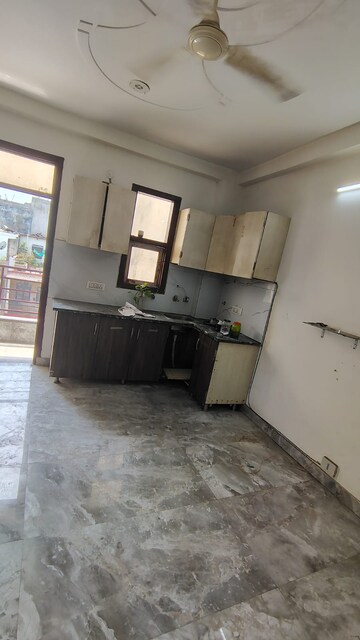 2 BHK Builder Floor For Rent in Dwarka Mor