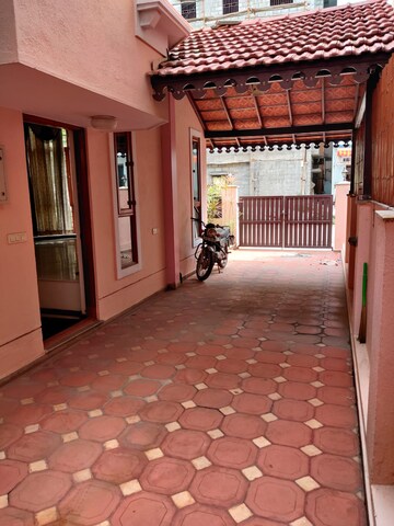 Bedroom in 4 BHK Independent House at Hsr Layout – for Rent