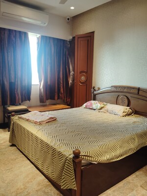 Bedroom in 3 BHK Apartment at Hiranandani Gardens Eldora, Powai – for Sale