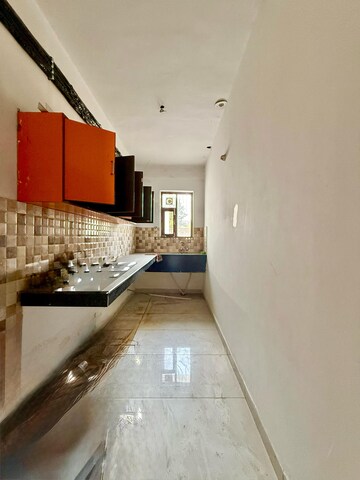 Kitchen in  Showroom at Peer Mucchalla – for Rent