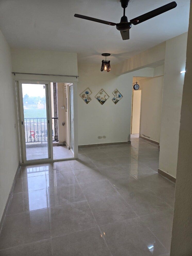 Room, sector 90 2 Bedroom 536 Sq.Ft. Apartment In Sector 90 Gurgaon 8556930