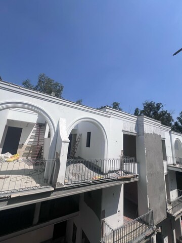 2 BHK Builder Floor – Exterior View View at Dera Mandi - for Sale