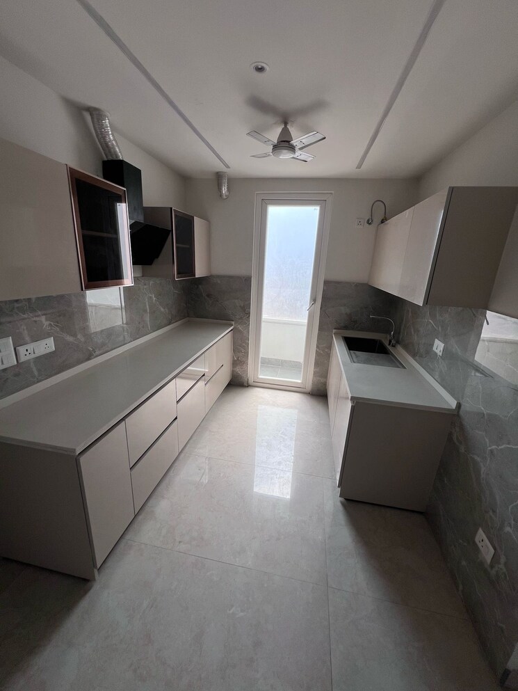 Kitchen, dera mandi 3 Bedroom 1345 Sq.Ft. Builder Floor In Dera Mandi Delhi 8557205