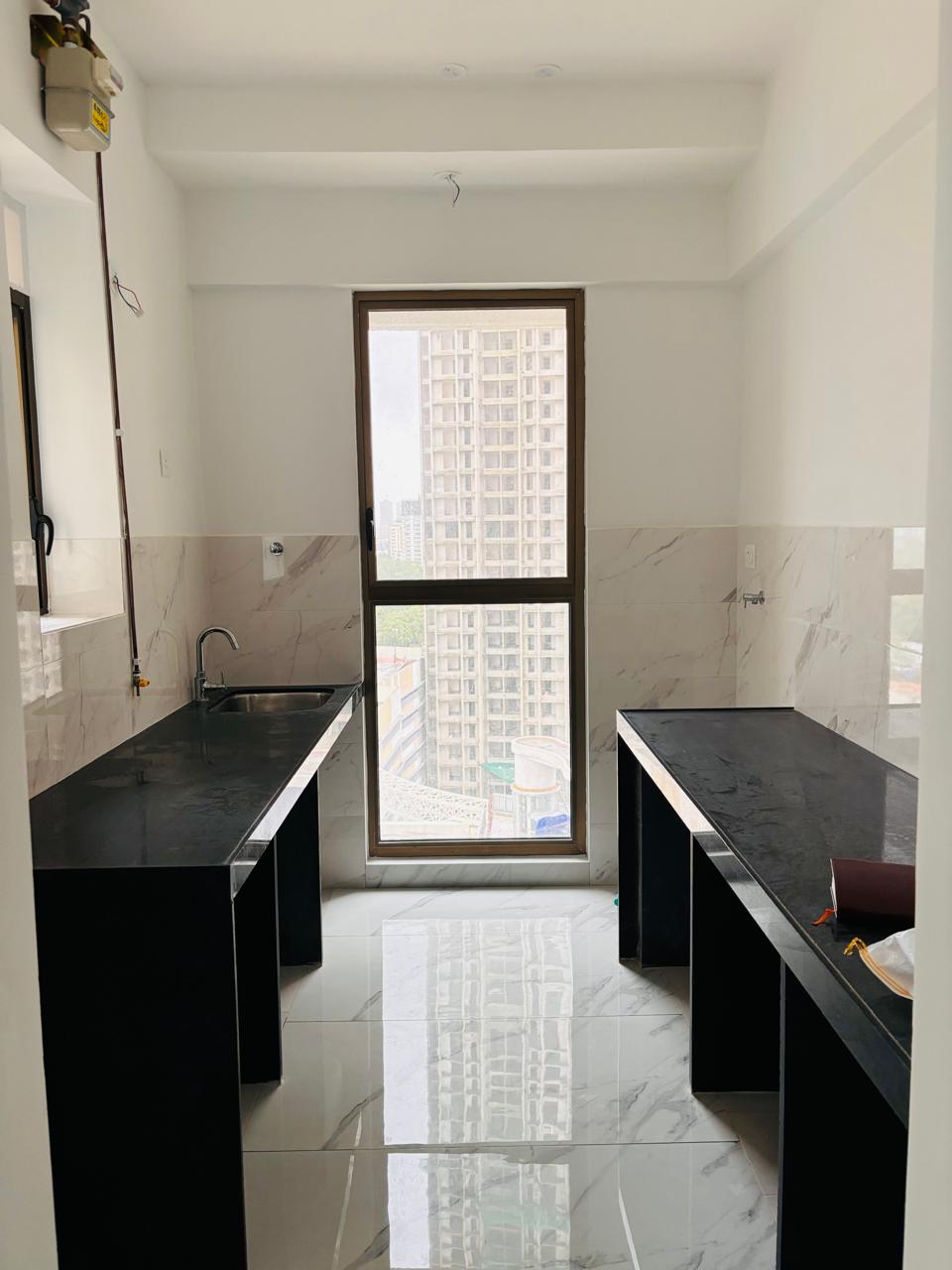 2 BHK Apartment For Sale in Raymond Ten X Habitat
